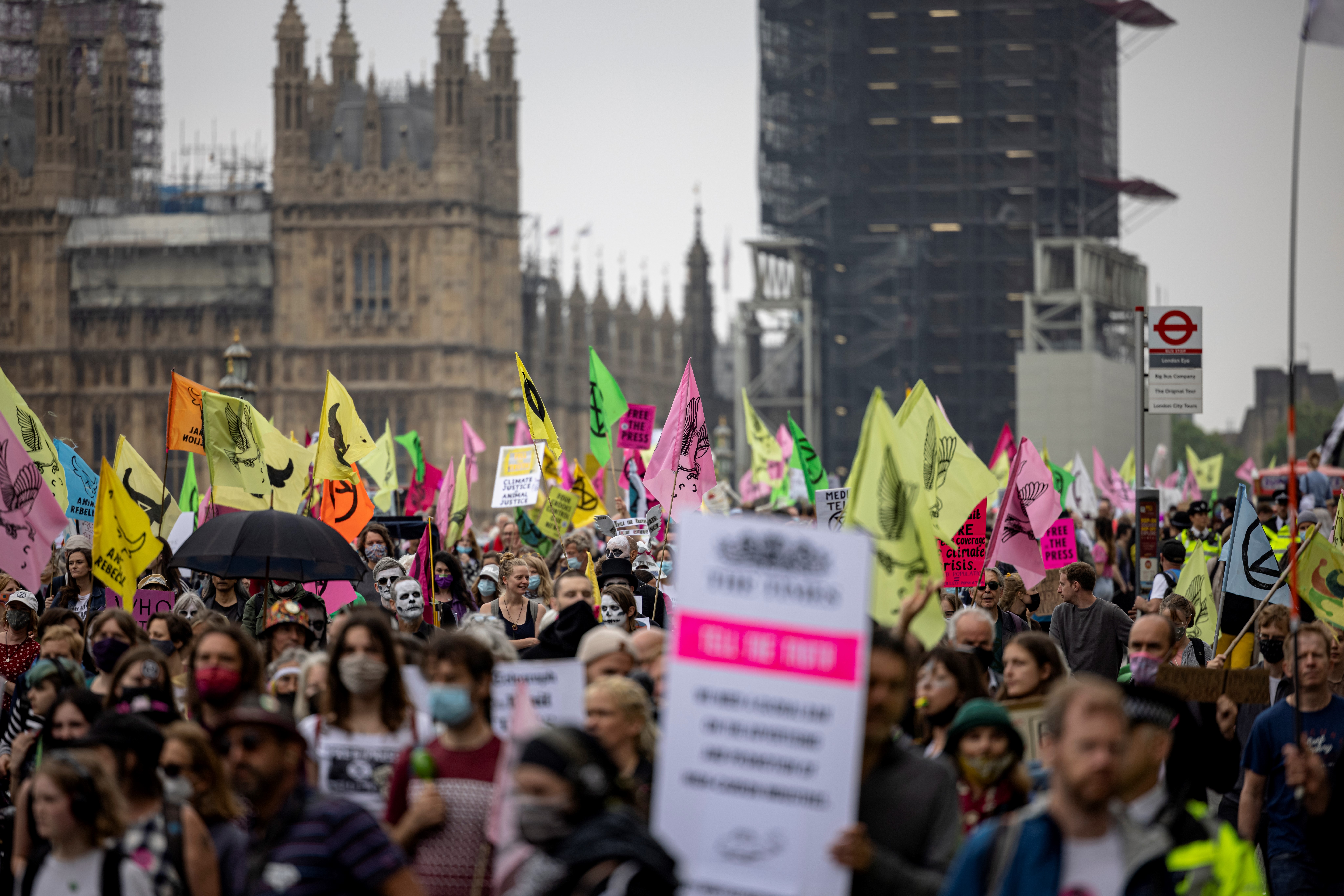 UK | Extinction Rebellion plans large protests in London