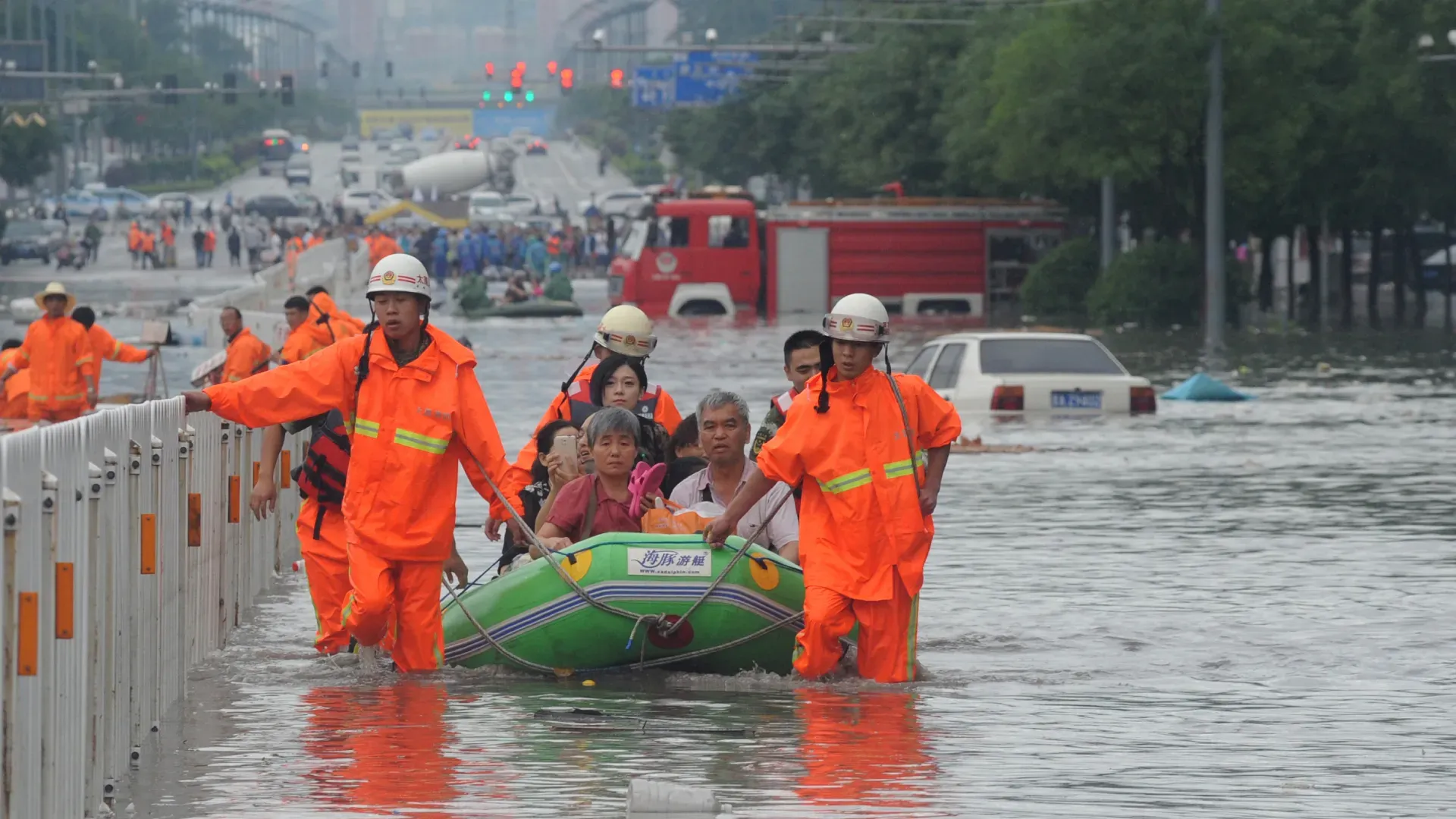 China | Damage to infrastructure amid floods